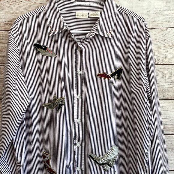 VINTAGE BOBBIE BROOKS BLOUSE WITH APPLIQUÉD SHOES - Picture 2 of 10